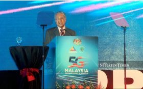Prime Minister Tun Dr Mahathir Mohamad delivers his speech during the launch of 5G Malaysia: Progressing Humanity Programme in Putrajaya. - NSTP/MOHD FADLI HAMZAH